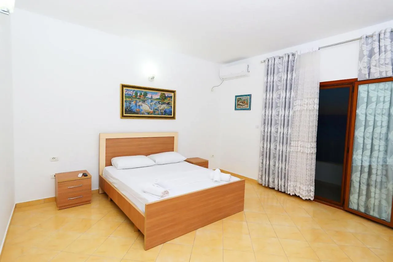 Appartement Vila Dena Vlorë
